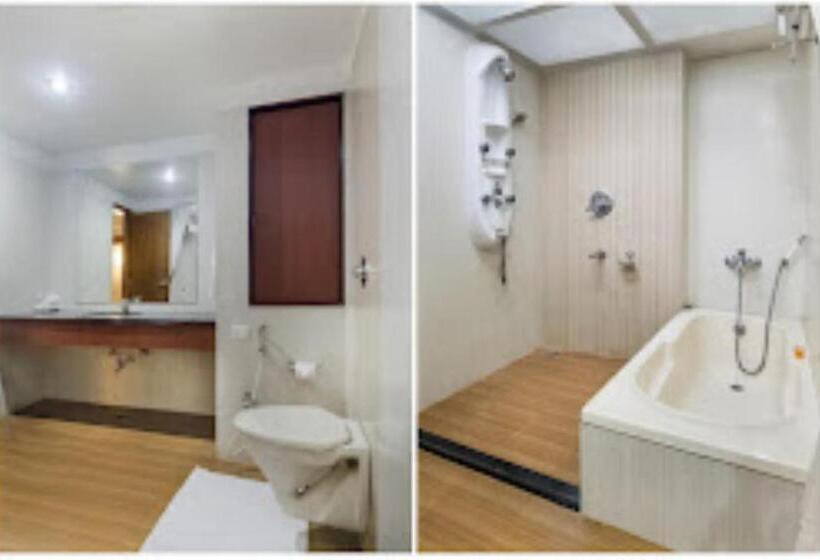 בית מלון כפרי Nakshatra,guwahati