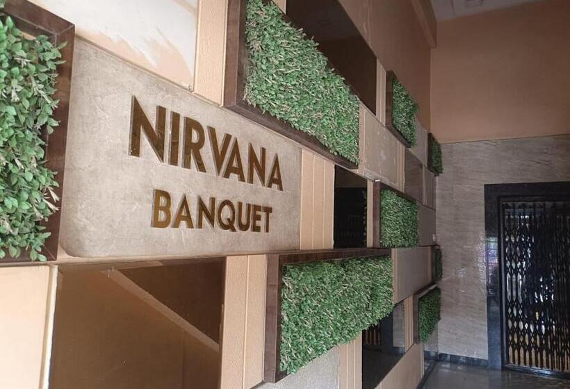 酒店 Nirvana Lodging & Boarding