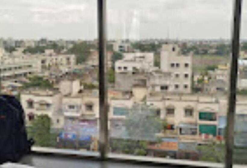 בית מלון כפרי Oberon Solapur