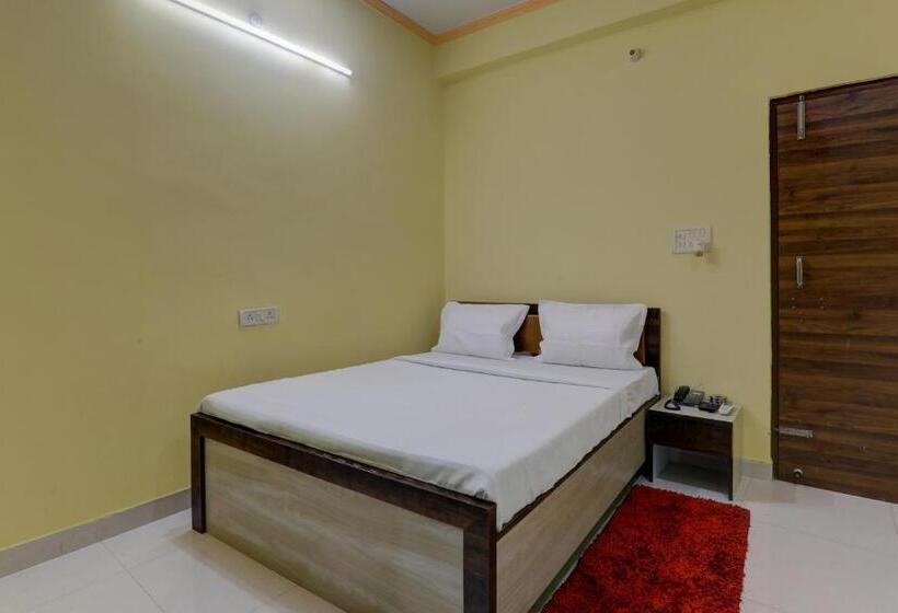 ホテル Oyo City Prime Residacy