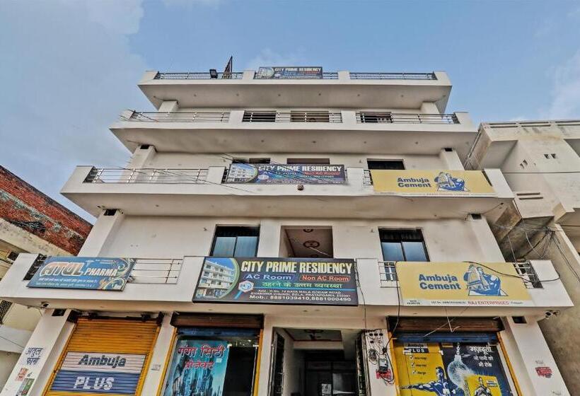 ホテル Oyo City Prime Residacy