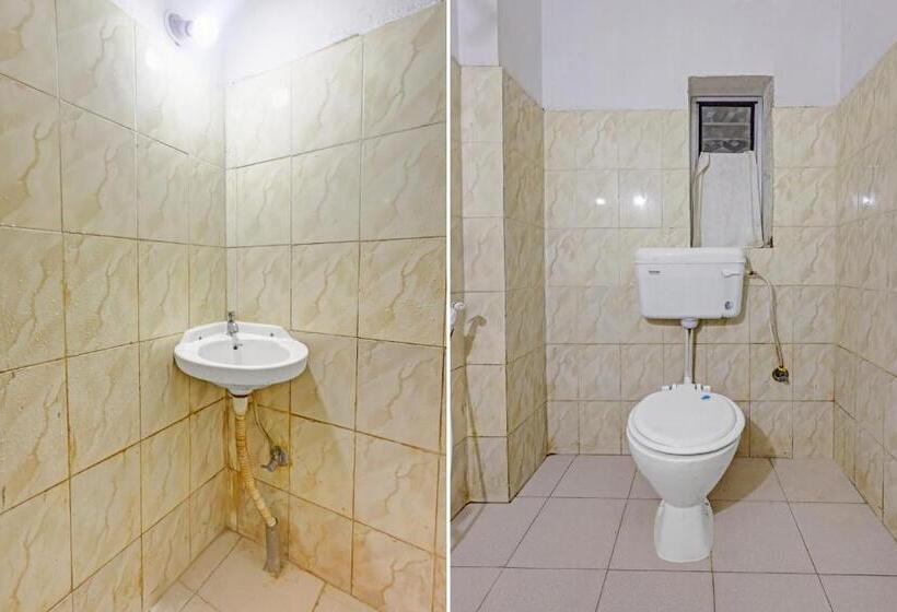 בית מלון כפרי Oyo Flagship Happy Inn