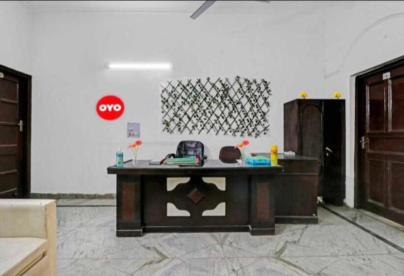 Отель Oyo Kalinka Kingdom