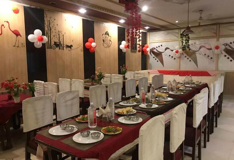 בית מלון כפרי Pratap Palace