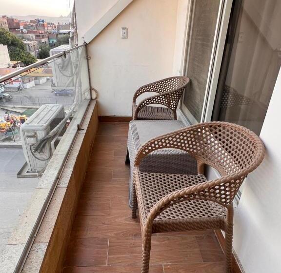 هتل Sphinx And Pyramids Inn