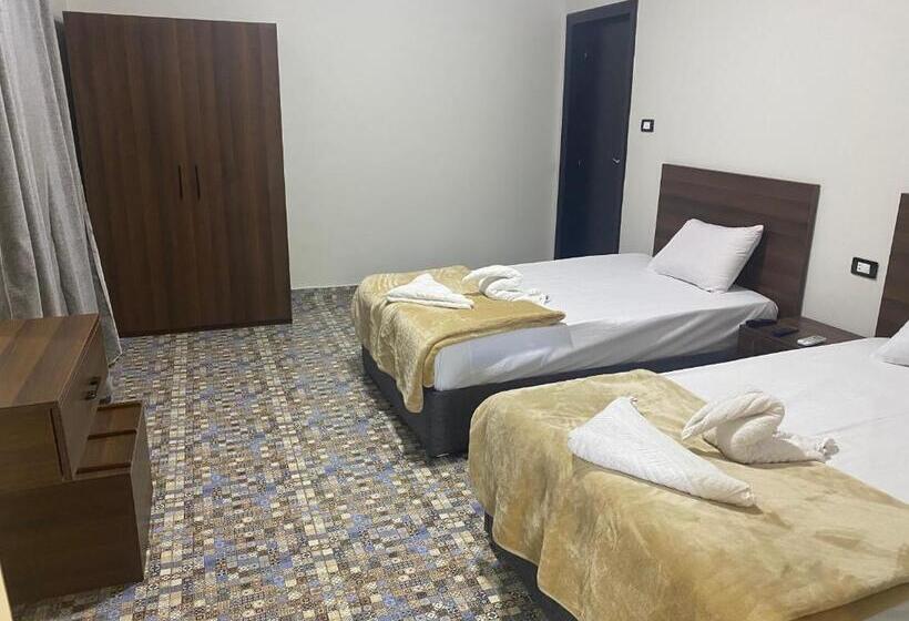 هتل Sphinx And Pyramids Inn