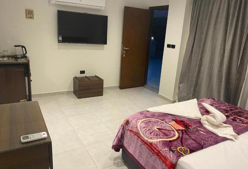 هتل Sphinx And Pyramids Inn