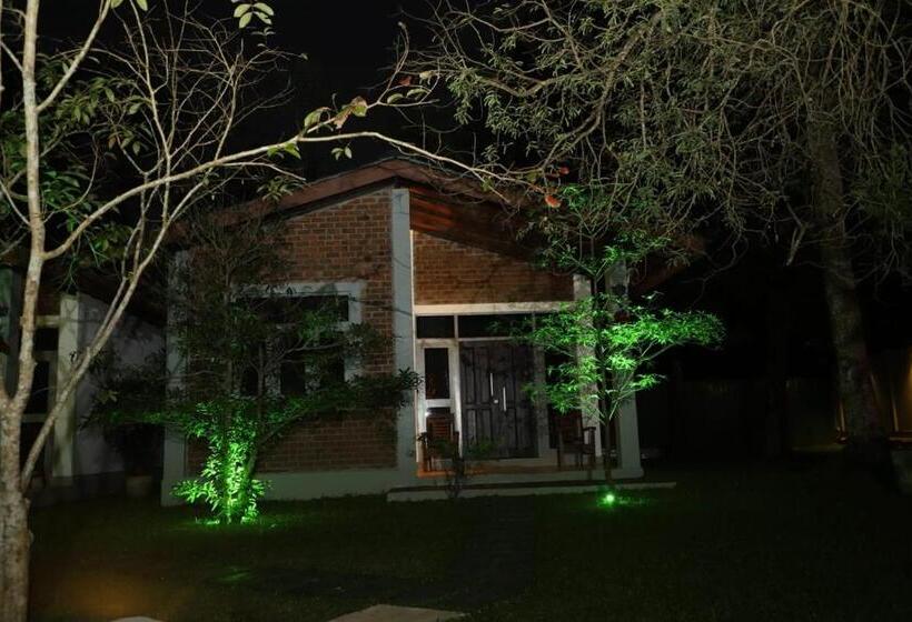 فندق Ro Kalawewa