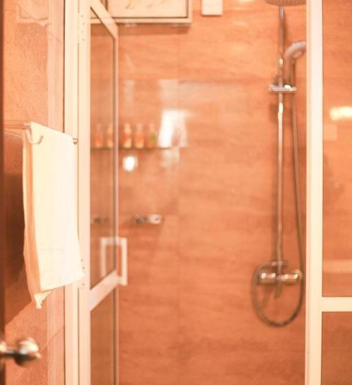 فندق Ro Kalawewa