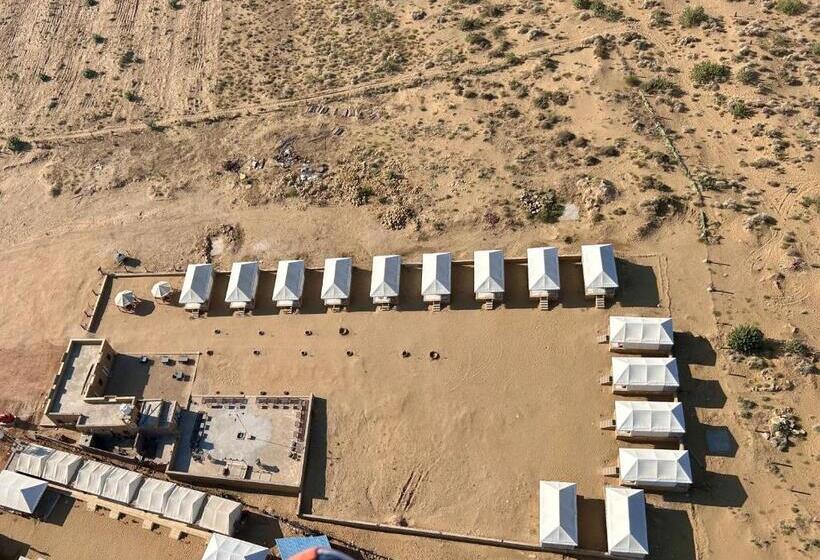 호텔 Royal Exotic Luxury Desert Camp