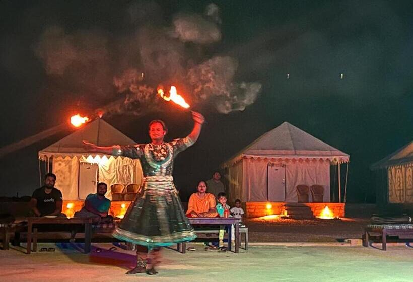 فندق Royal Exotic Luxury Desert Camp