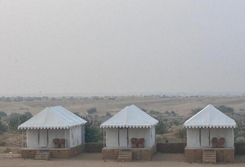 فندق Royal Exotic Luxury Desert Camp