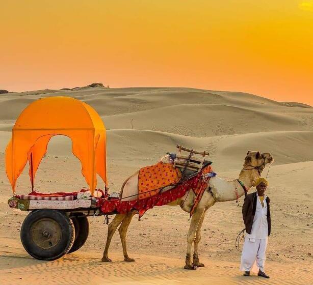 فندق Royal Exotic Luxury Desert Camp