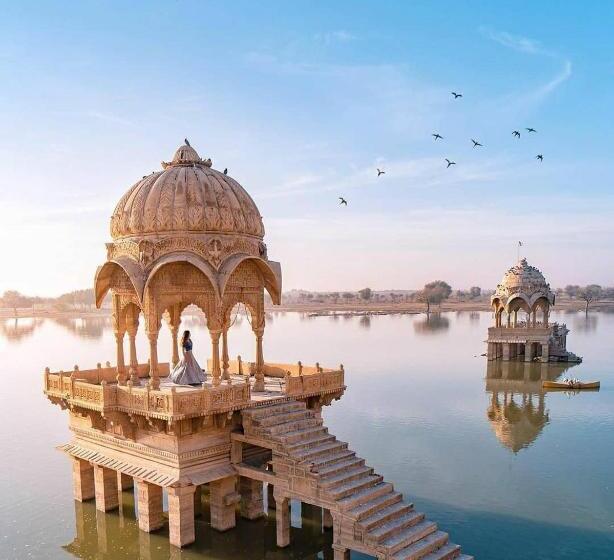 فندق Royal Exotic Luxury Desert Camp