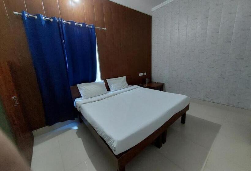 Отель Saukari Palace