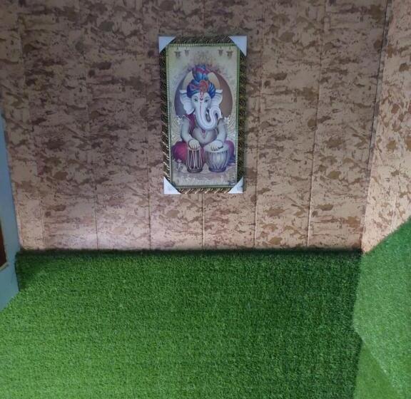 ホテル Saukari Palace