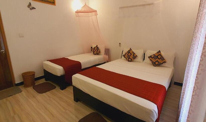 Отель Smw Lodge Sigiriya