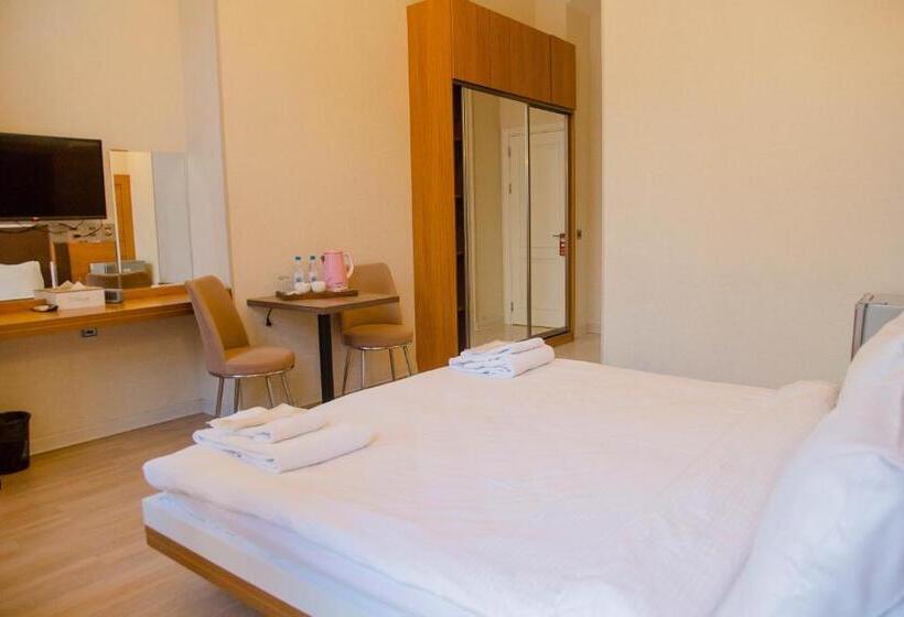 בית מלון כפרי Solo Boutique