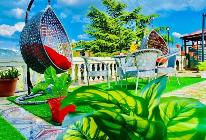 فندق Tara Inn With Terrace And Mountain View