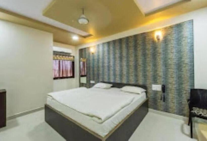 Hotel Sukhsagar,somnath