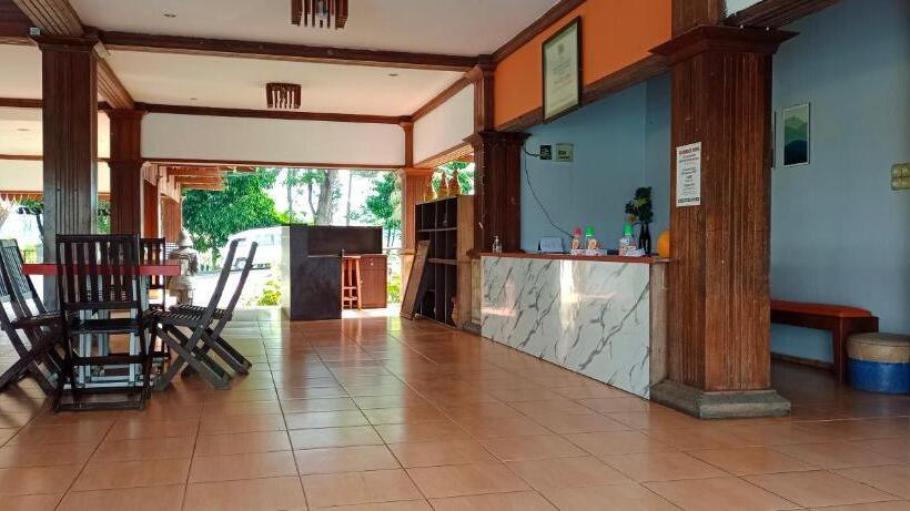 בית מלון כפרי Sun Garden