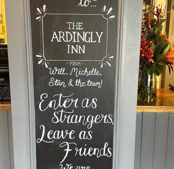 ホテル The Ardingly Inn