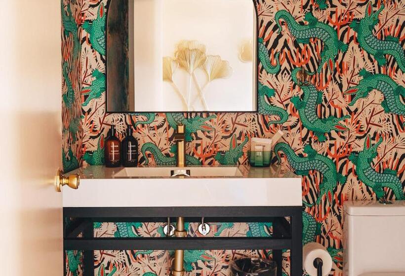 酒店 The Bellwether