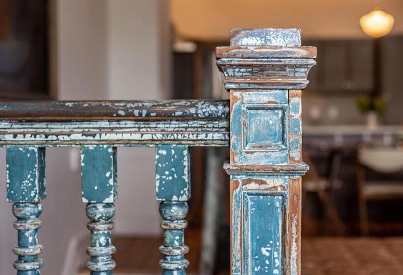 酒店 The Bellwether