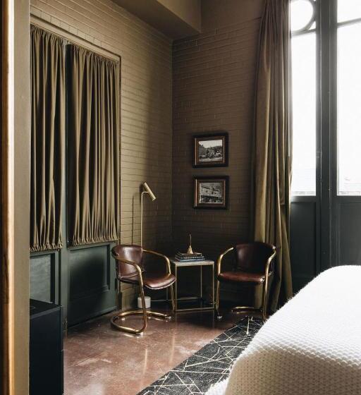 酒店 The Bellwether