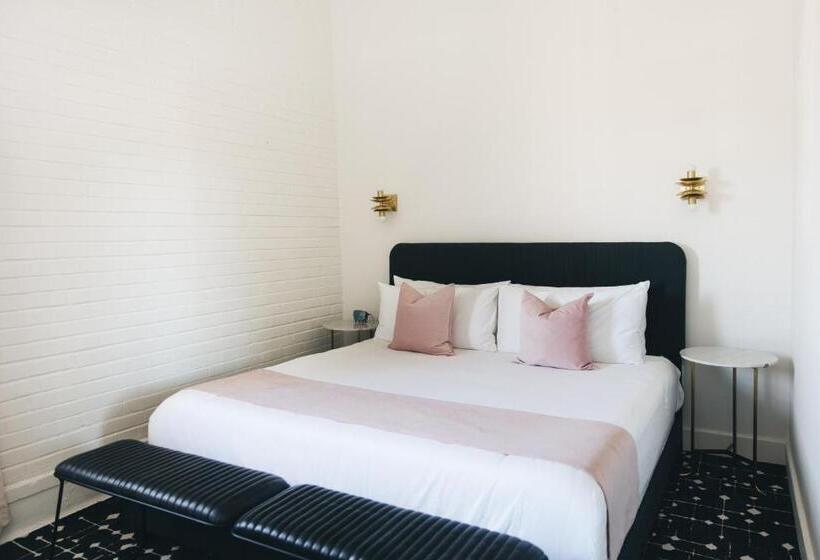 酒店 The Bellwether