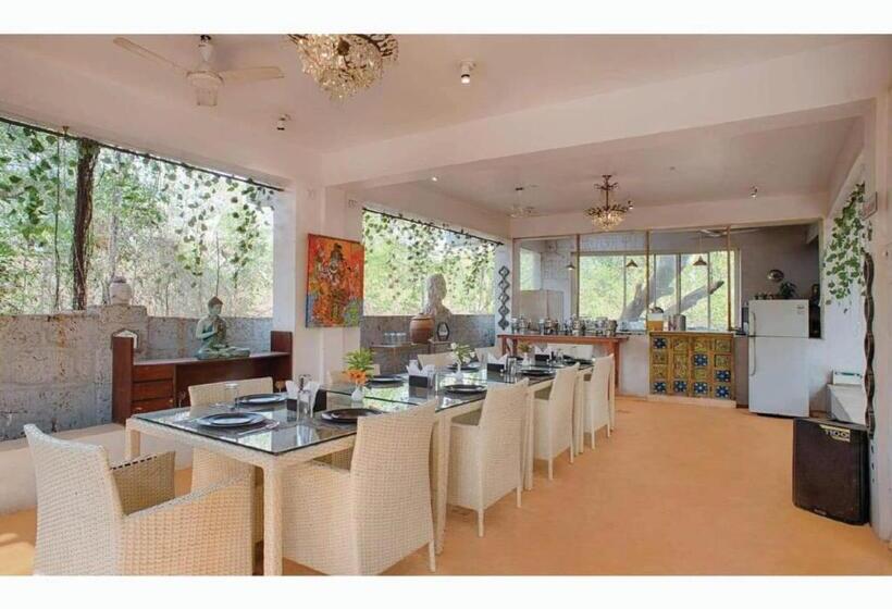 Hotel The Singing Tree