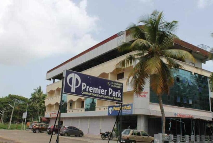 בית מלון כפרי Tms Premier Park Inn