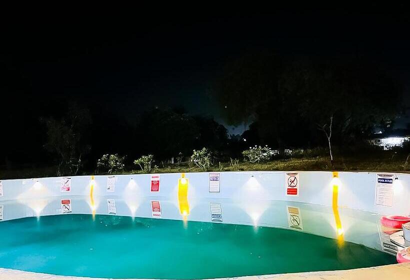 فندق Willow Farm   Sohna  Gurgoan Road