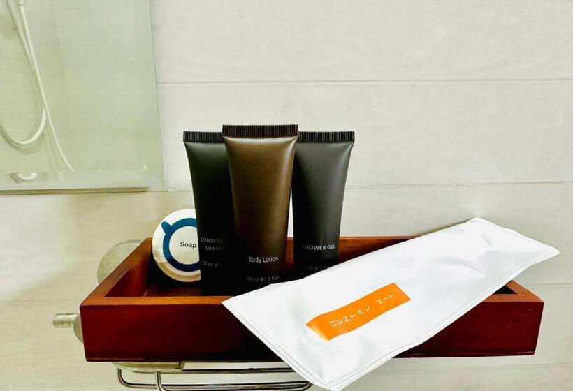 בית מלון כפרי Wilpattu Blue Sapphire Lite   B&b