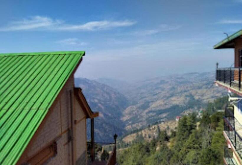 ホテル Woodrina Shimla
