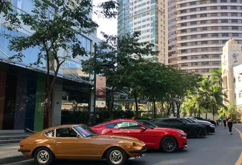 L1 Twin Bed Staycation In Bonifacio Global City 2