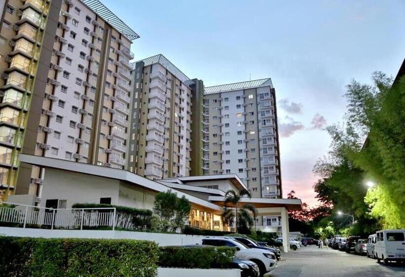 Mesaverte Residences