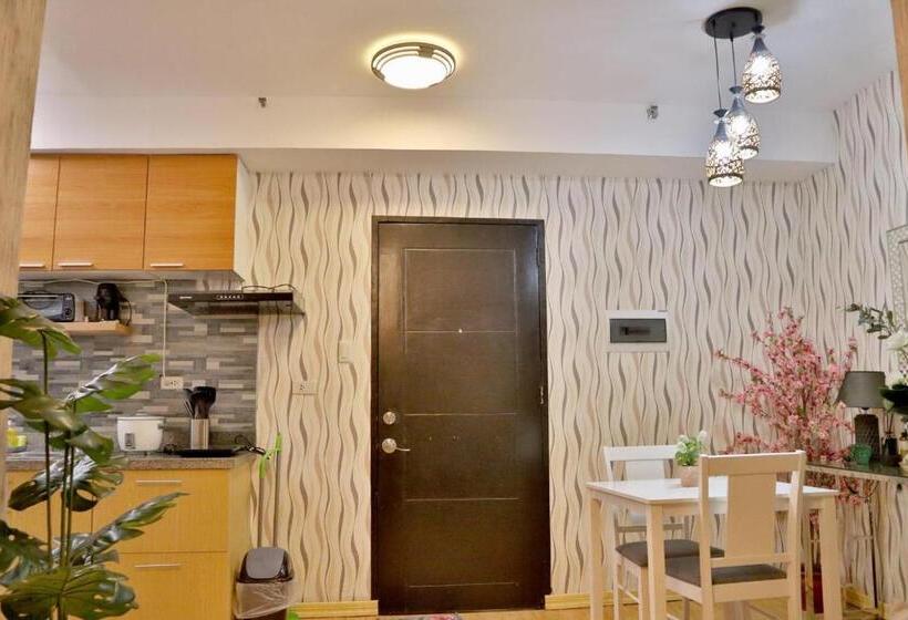 Mesaverte Residences