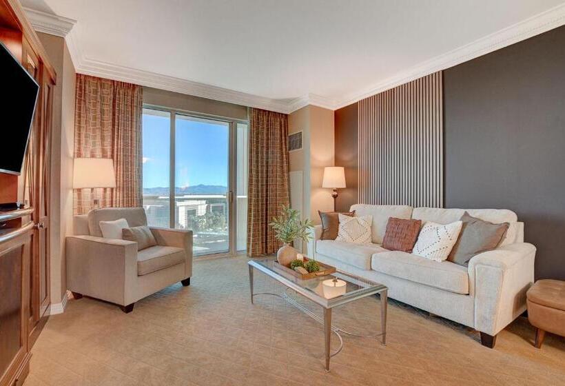 Mgm Signature Upgraded 1bd/2bth Suite W/balcony