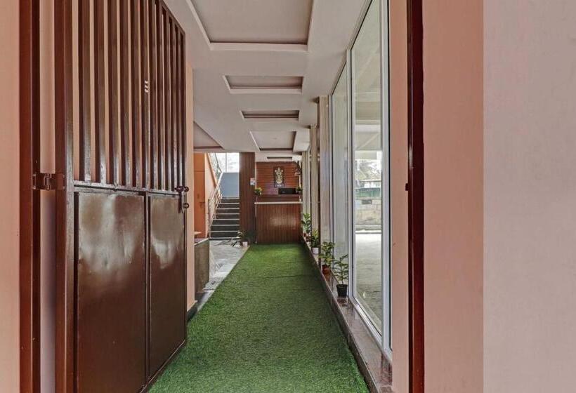 Oyo Hotel Grand Meridian