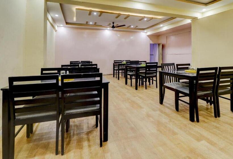 Oyo Hotel Grand Meridian