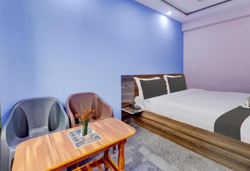 Oyo Hotel Grand Meridian