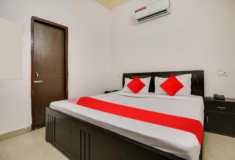 Oyo Hotel Rest Inn   78