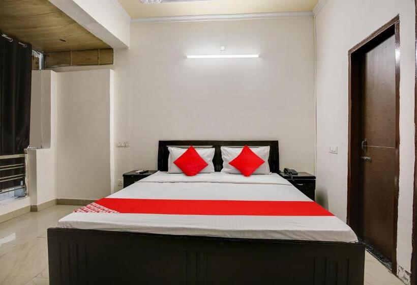 Oyo Hotel Rest Inn   78