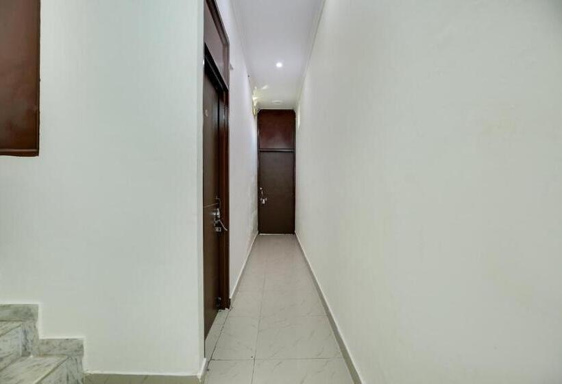 Oyo Hotel Rest Inn   78