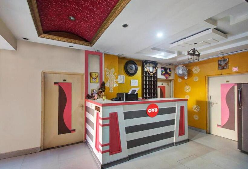 Oyo Hotel Sanwariya Palace