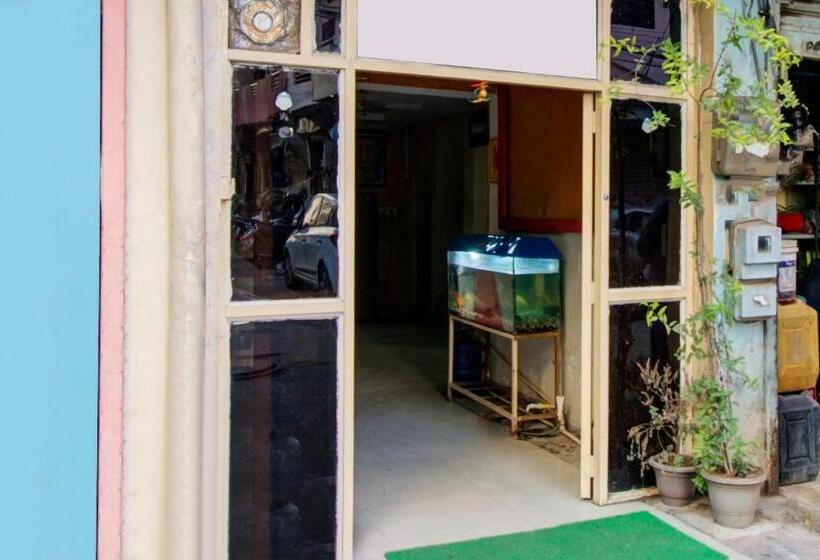 Oyo Hotel Sanwariya Palace