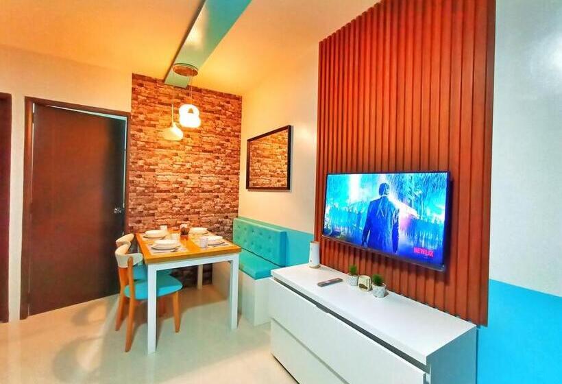 Travel And Lodge Palawan