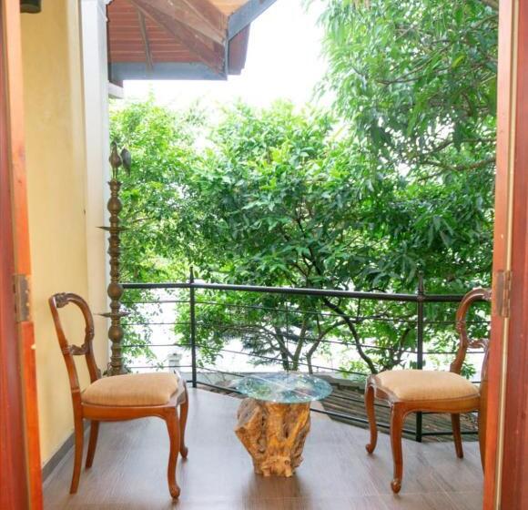 Пансион Airport Villa D 87