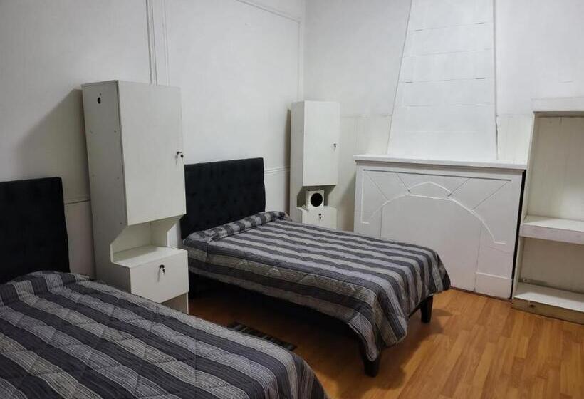 بنسيون Falopa, Maracas Y Asociados